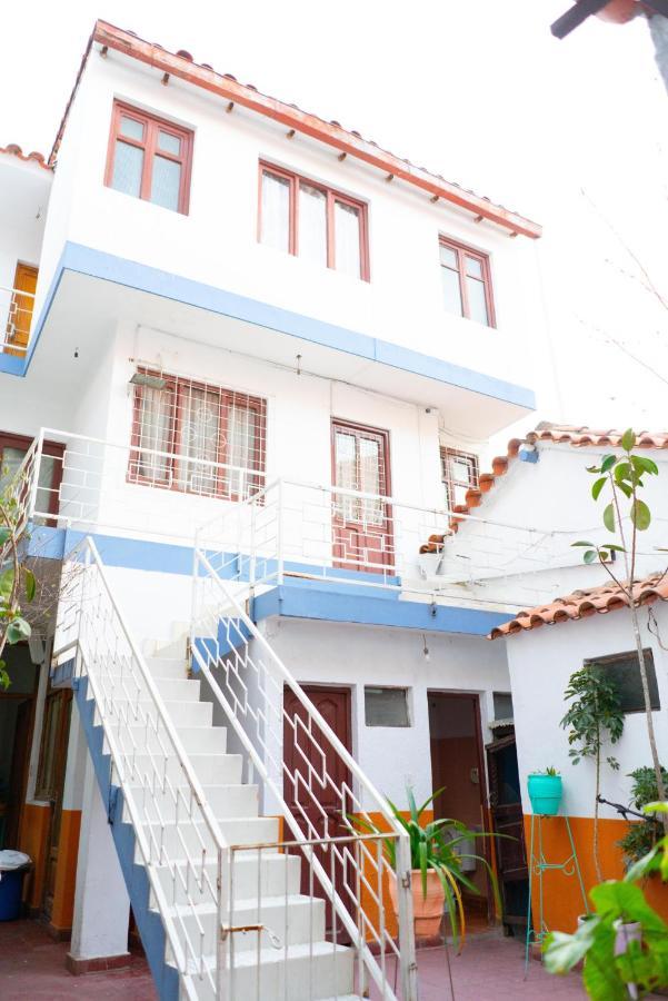 Hostal Zeballos Tarija Luaran gambar